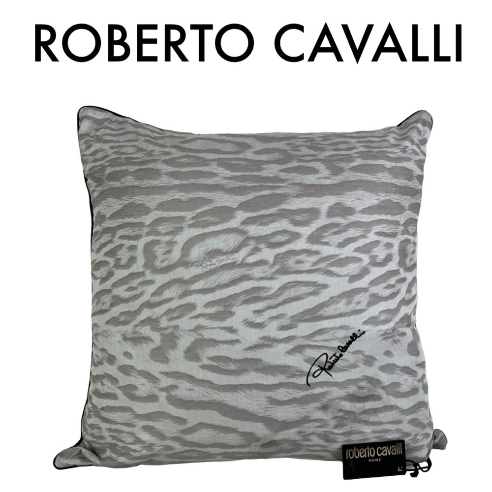 ROBERTO CAVALLI NWT NEW WITH TAG GRAY WHITE BLACK LARGE LEOPARD ACCENT PILLOW